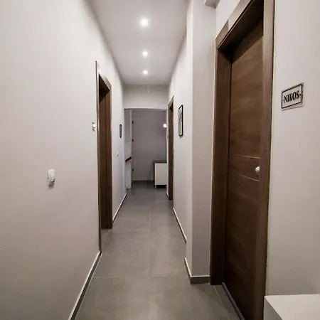 La Casa De Profesor 3 Kalambaka